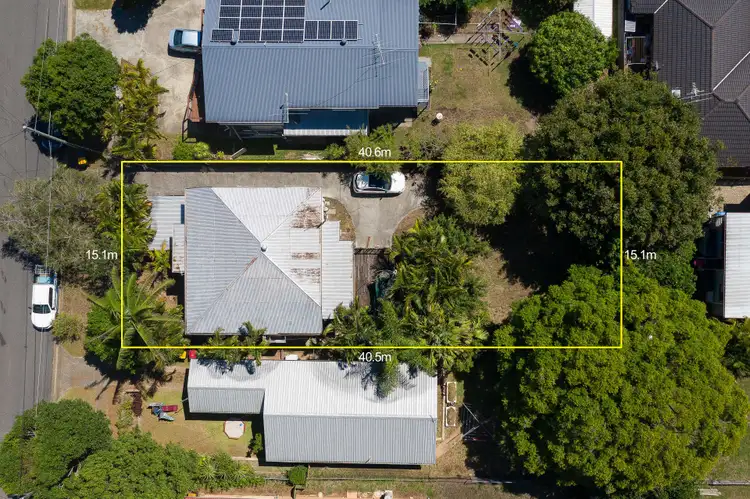 22 Rodney Street, Wynnum West QLD 4178