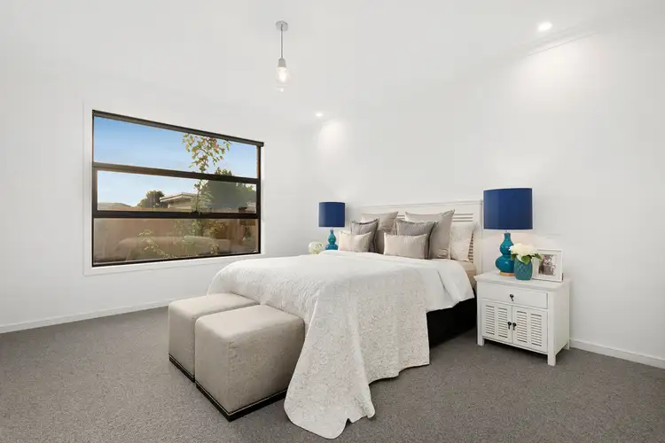 Sixth view of Homely house listing, 2/18 Foch Street, Box Hill South VIC 3128
