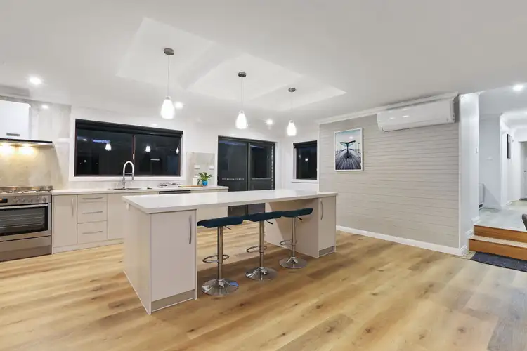 Fifth view of Homely house listing, 8 Sturt Court, Grovedale VIC 3216