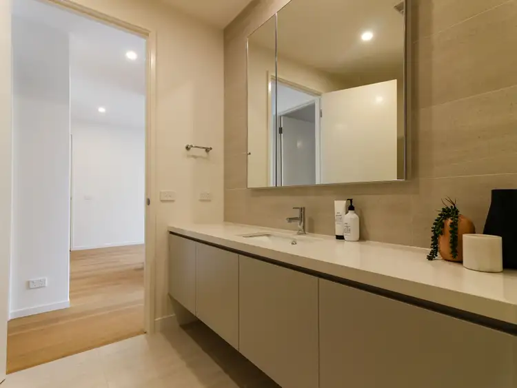 Sixth view of Homely townhouse listing, 2/83 Wyuna Avenue, Aspendale VIC 3195