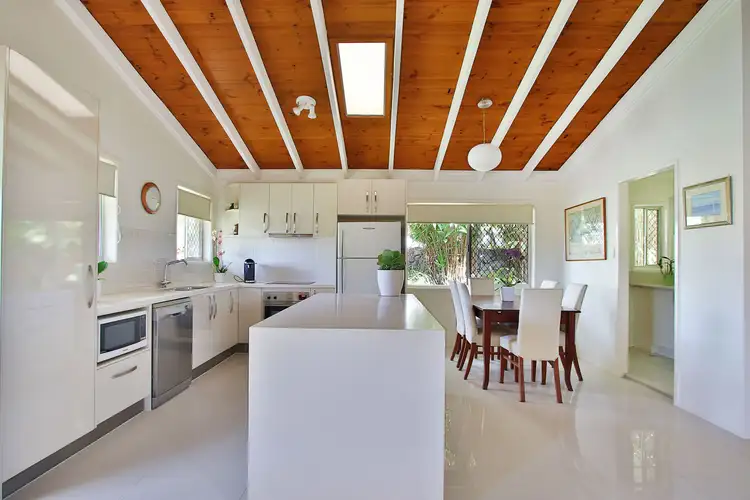 Main view of Homely house listing, 8 Pavuvu Street, Mansfield QLD 4122