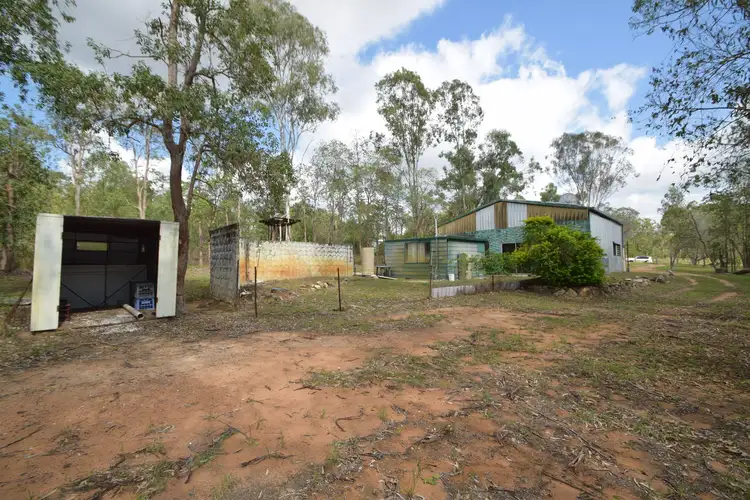89 Pine Crescent, Esk QLD 4312