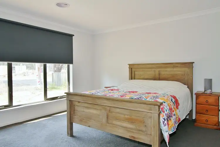 Fifth view of Homely house listing, 8 Boomerang Place, Heathcote VIC 3523
