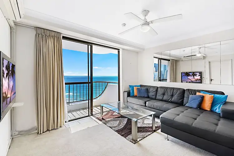 4 Britannia Avenue, Broadbeach QLD 4218