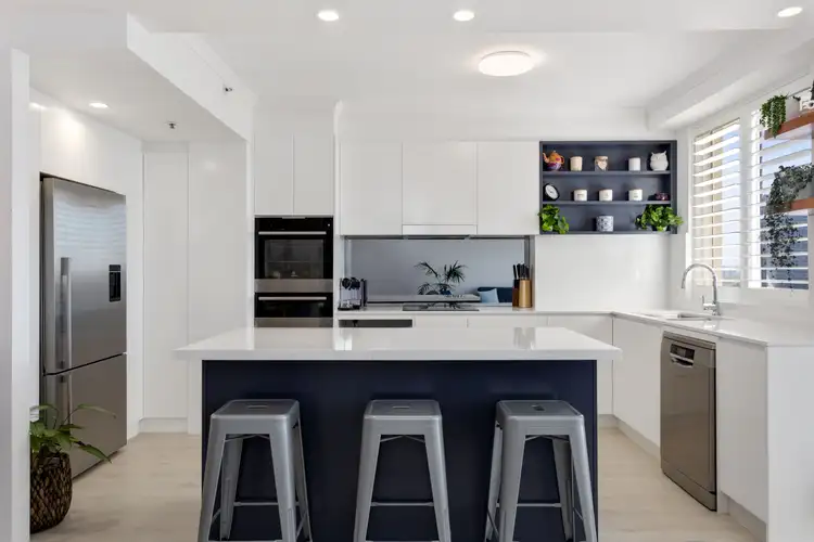 Third view of Homely apartment listing, 28/11-17 Hughes Avenue, Main Beach QLD 4217