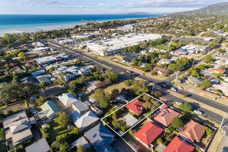 30 Boneo Road, Rosebud VIC 3939