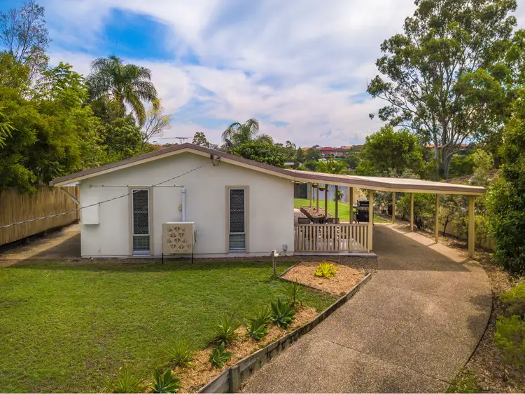 13 Lima Street, Edens Landing QLD 4207