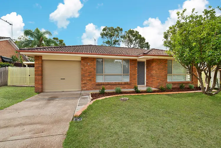7 Eucalyptus Crescent, Metford NSW 2323