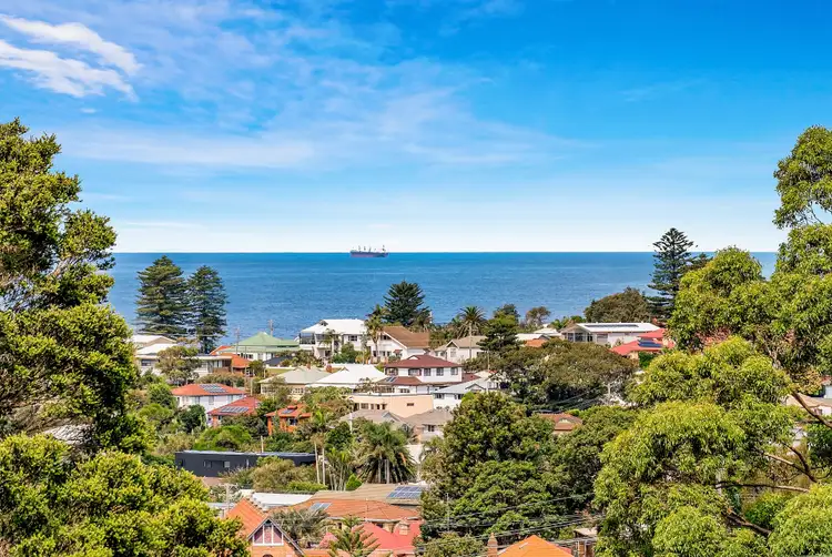 Third view of Homely house listing, 21 The Lookout, Thirroul NSW 2515