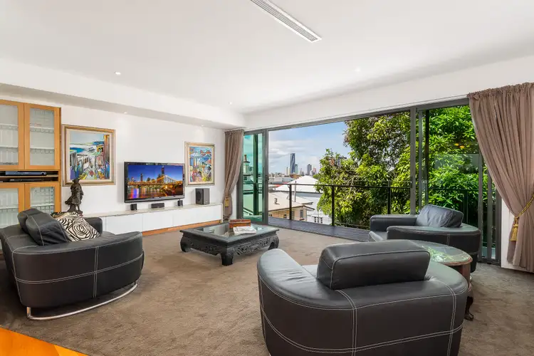 11 Lock Street, Kelvin Grove QLD 4059