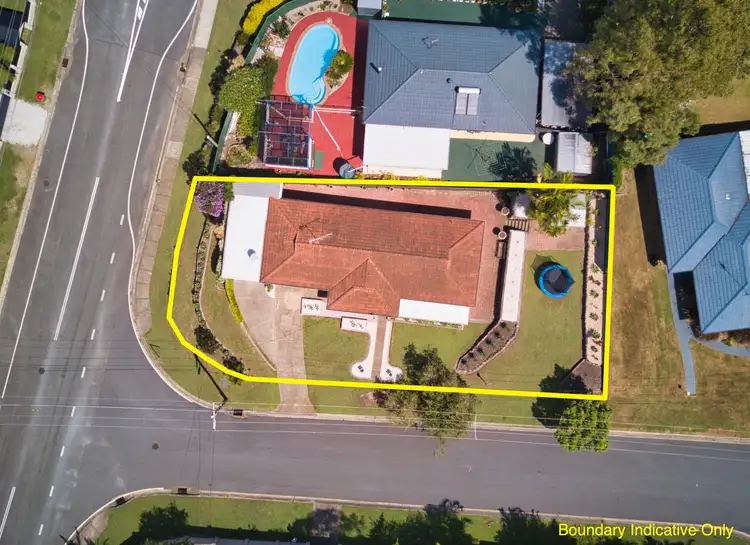 Second view of Homely house listing, 2 Kiowa Drive, Mudgeeraba QLD 4213