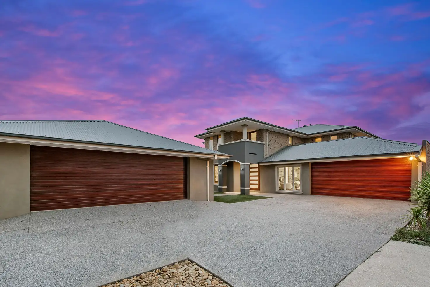 Main view of Homely house listing, 5 Alvis Close, Taylors Hill VIC 3037