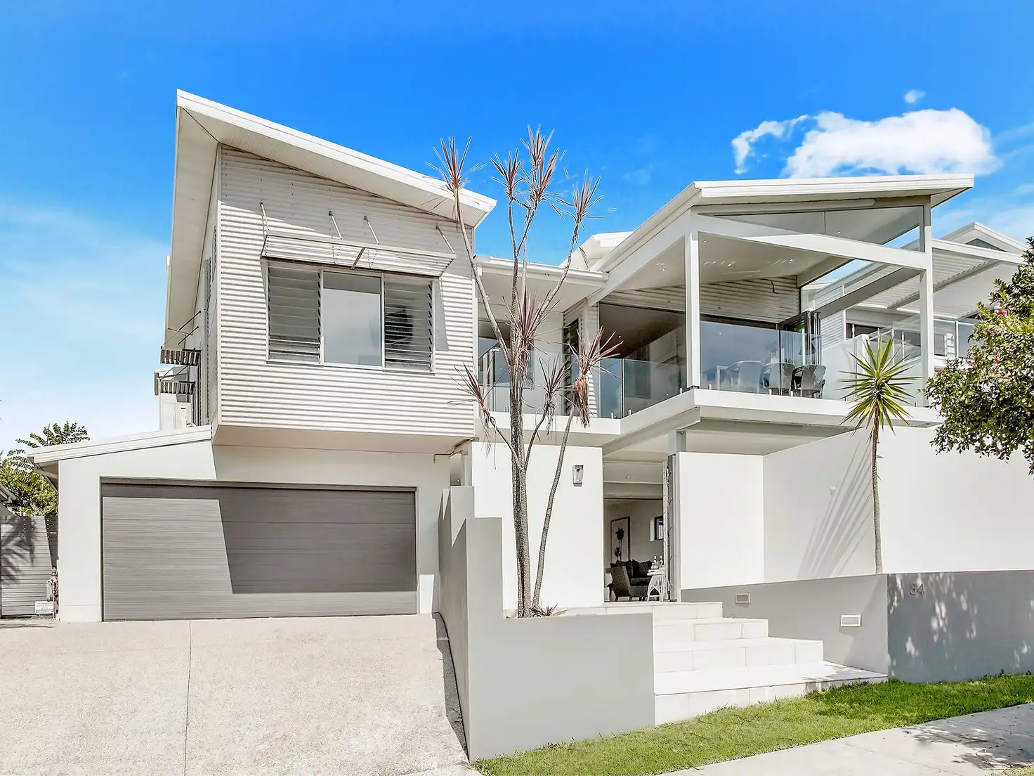 Main view of Homely house listing, 34 Aragan Circuit, Bulli NSW 2516