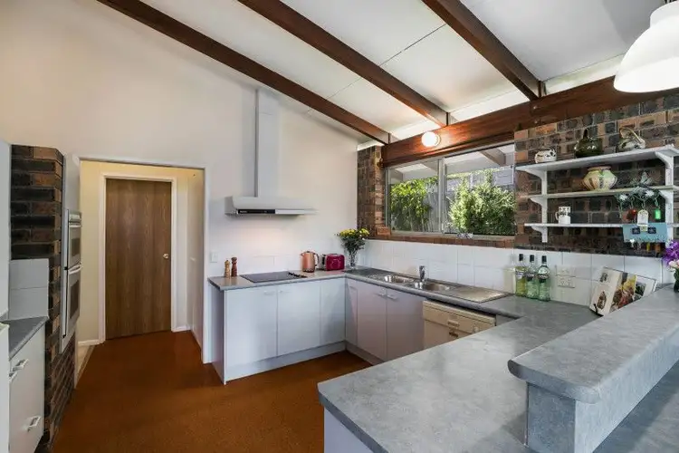 Sixth view of Homely house listing, 10 Jillian Street, Chapel Hill QLD 4069