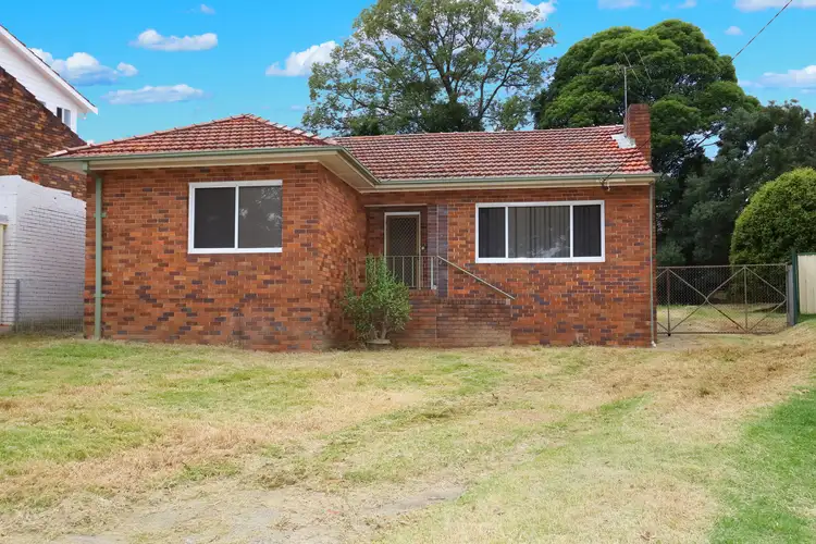 35 Basil Road