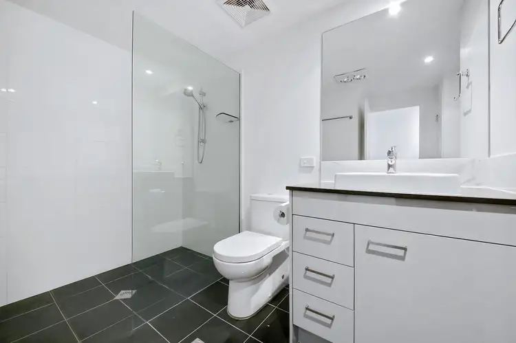 Sixth view of Homely house listing, 8/482 Upper Roma Street, Brisbane QLD 4000