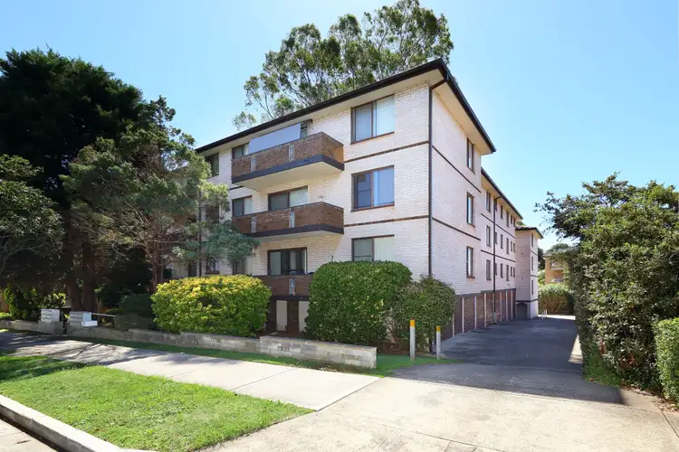 Main view of Homely unit listing, 3/50-52 Ocean Street, Penshurst NSW 2222