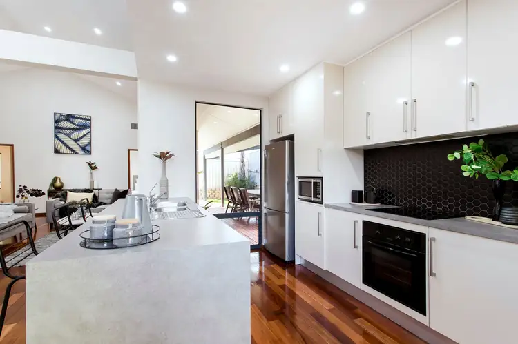 Fifth view of Homely house listing, 1 James Street, Morphett Vale SA 5162