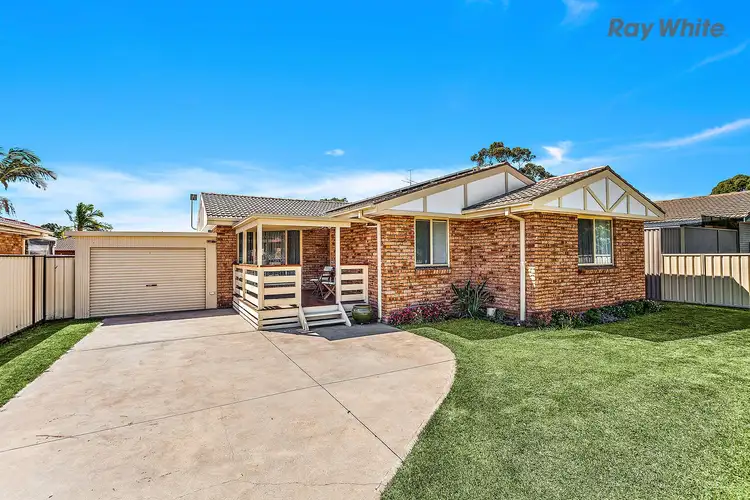 11 Jarrah Way, Albion Park Rail NSW 2527