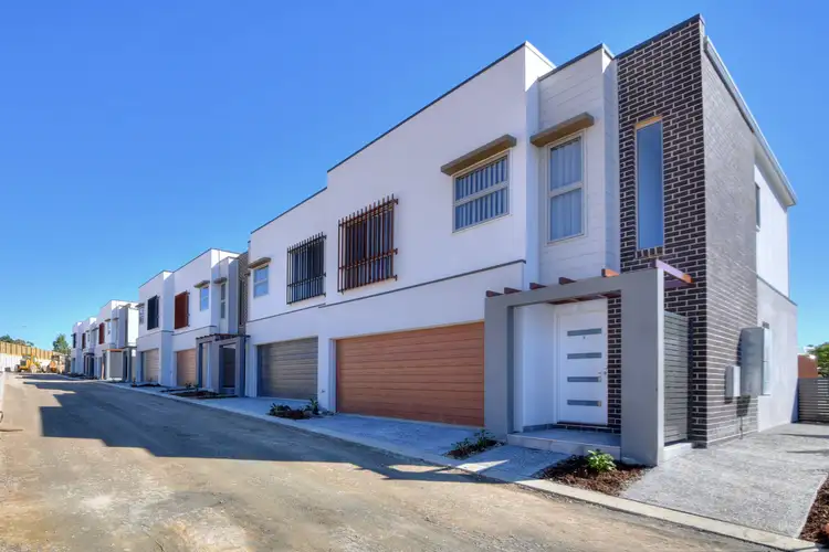 6/31 Jotown Drive, Coomera QLD 4209