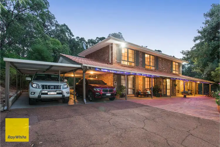 13 Hummerston Road, Kalamunda WA 6076