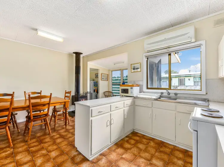 Fifth view of Homely house listing, 34 Bellevue Drive, Kingston Se SA 5275