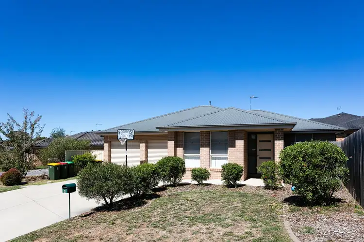 8 Sapphire Street, Orange NSW 2800