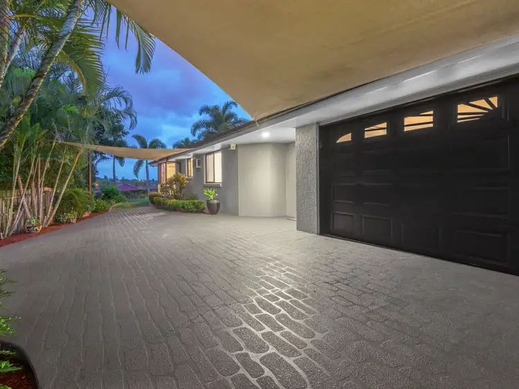 76 Bangalow Street, Bridgeman Downs QLD 4035