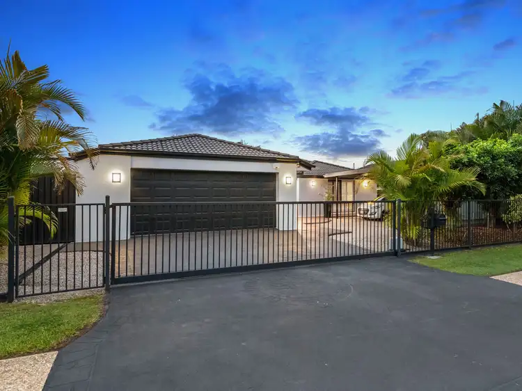 11 Catchlove Street, Maudsland QLD 4210