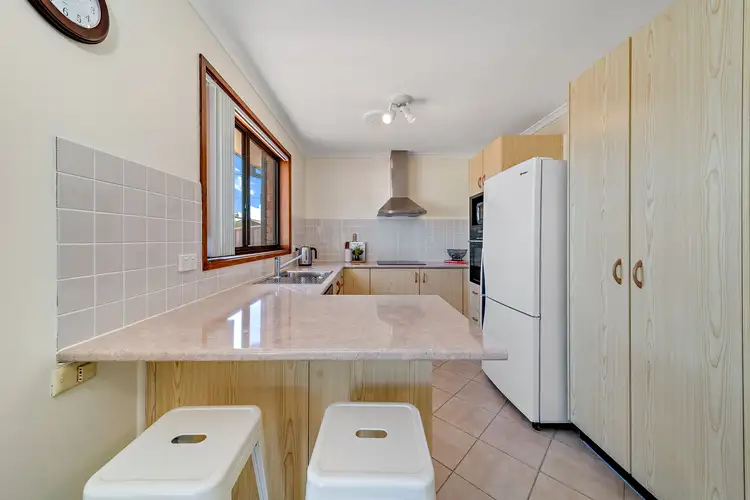 Fifth view of Homely house listing, 18 Rose Scott Circuit, Chisholm ACT 2905