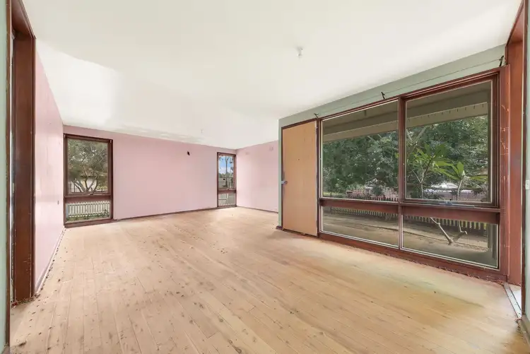 Fourth view of Homely house listing, 8 Elizabeth Way, Airds NSW 2560