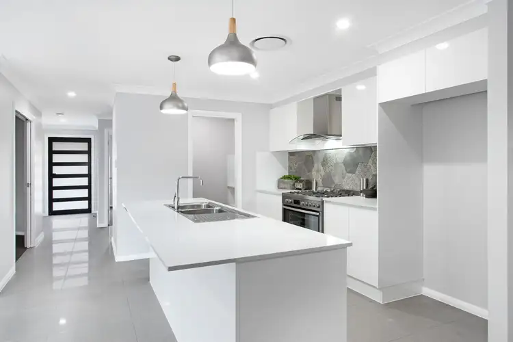 Second view of Homely house listing, 37 Kingham Street, Tamworth NSW 2340