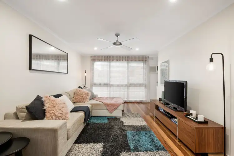 2/19 Governor Road, Mordialloc VIC 3195