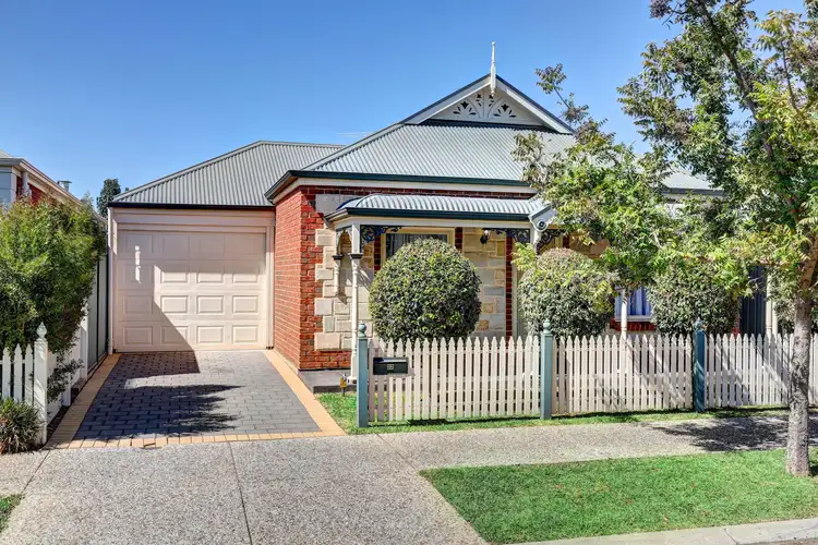 22 Chapman Court, Mawson Lakes SA 5095