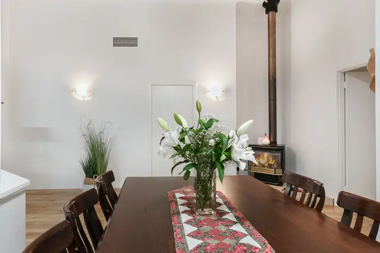 Sixth view of Homely house listing, 10 Zuvela Court, Murdoch WA 6150