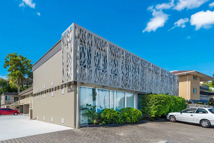 1/256 Kingsford Smith Drive, Hamilton QLD 4007