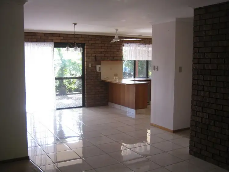 Fifth view of Homely house listing, 2 River Park Court, Dundathu QLD 4650