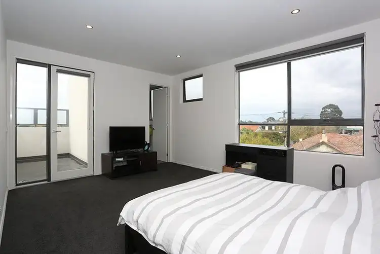 Fifth view of Homely apartment listing, 201/148 Warrigal Road, Oakleigh VIC 3166