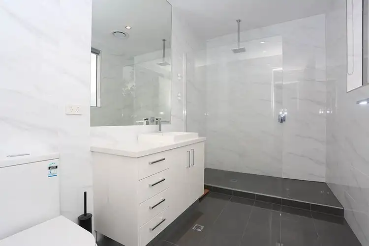 Sixth view of Homely apartment listing, 201/148 Warrigal Road, Oakleigh VIC 3166