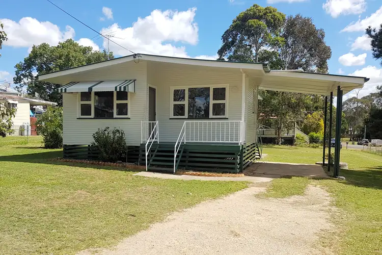 3 Oxford Street, Crows Nest QLD 4355