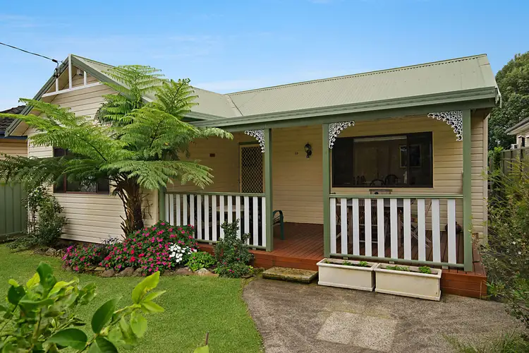 13 Australia Avenue, Umina Beach NSW 2257