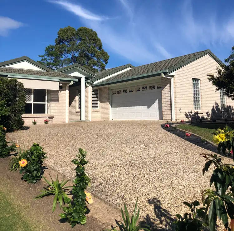 2 Schooner Court, Banksia Beach QLD 4507
