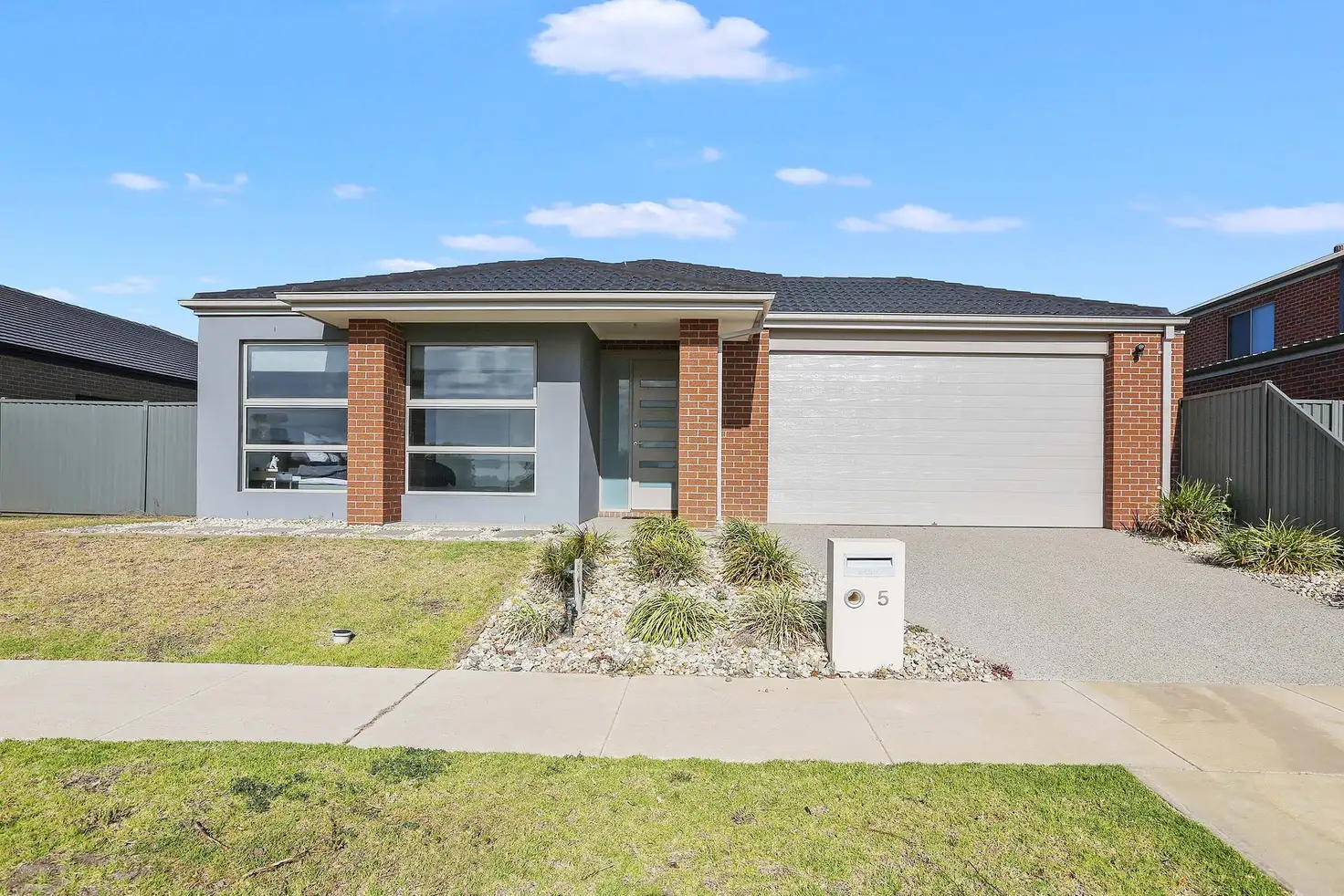 Main view of Homely house listing, 5 Black Swan Court, Lara VIC 3212