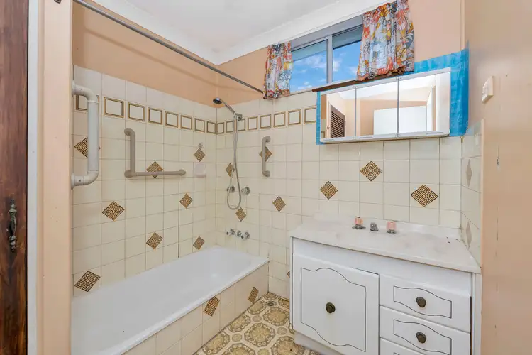 Sixth view of Homely house listing, 33 Samantha Street, Kelso QLD 4815