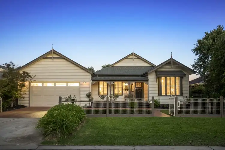16 Bailey Street, Werribee VIC 3030