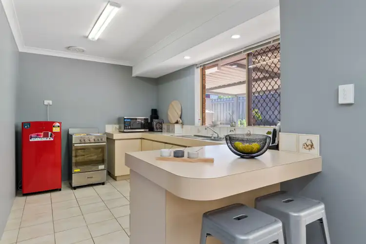 Sixth view of Homely house listing, 2 Clapton Court, Kingsley WA 6026