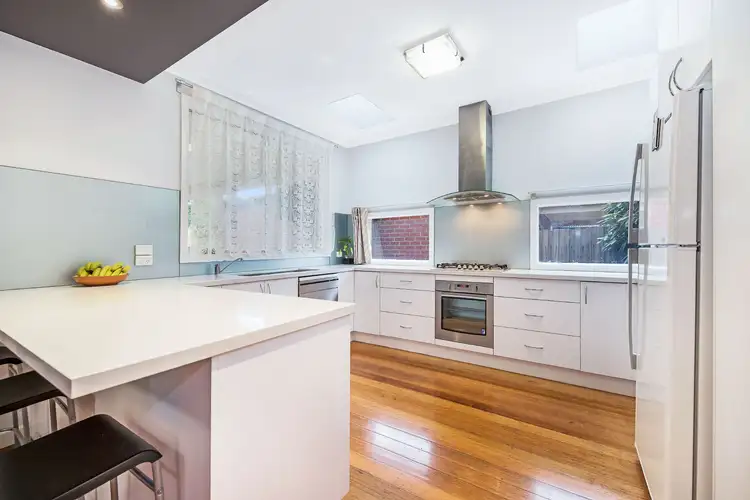 Fifth view of Homely townhouse listing, 1/9 Baringa Street, Mount Waverley VIC 3149