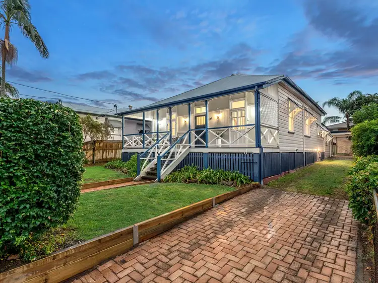 23 Lockwood Street, Sherwood QLD 4075