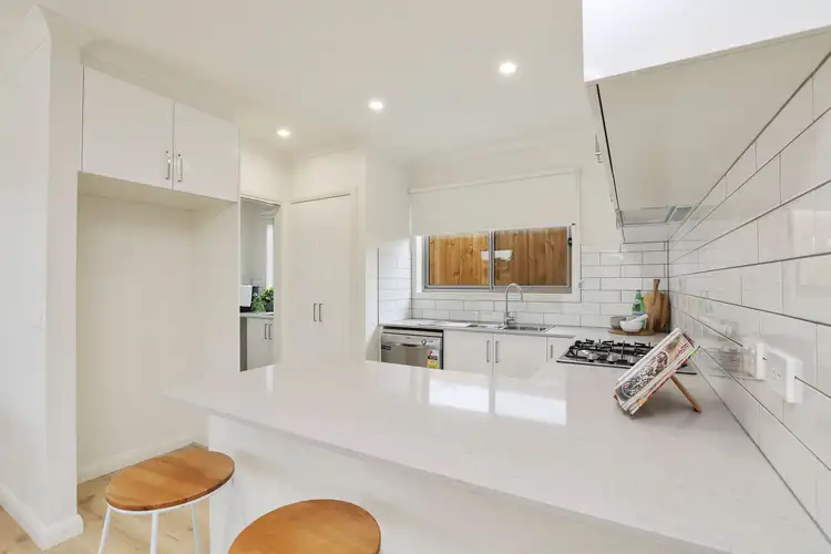 Sixth view of Homely unit listing, 2A Lewis Court, Grovedale VIC 3216