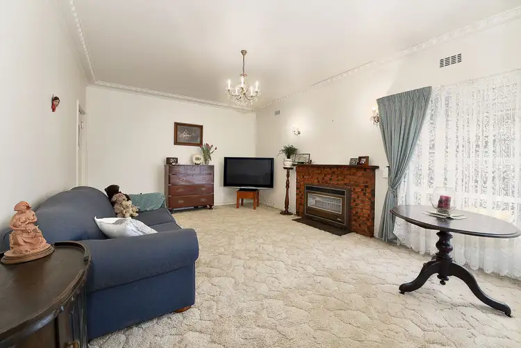 Second view of Homely house listing, 5 Kaumple Street, Pascoe Vale VIC 3044